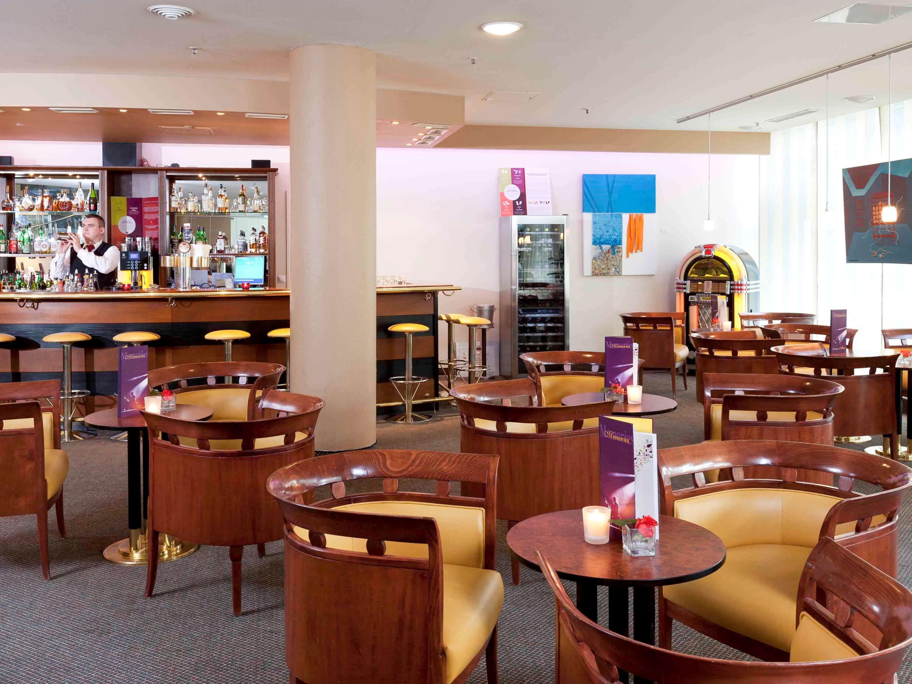 Mercure Hotel Berlin Tempelhof Exterior foto